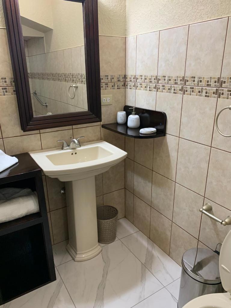 One South Place Hotel مدينة بليز المظهر الخارجي الصورة